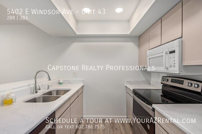 Building Photo - 5402 E Windsor Ave