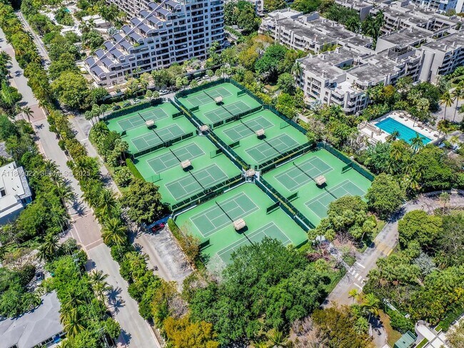 Building Photo - 201 Crandon Blvd