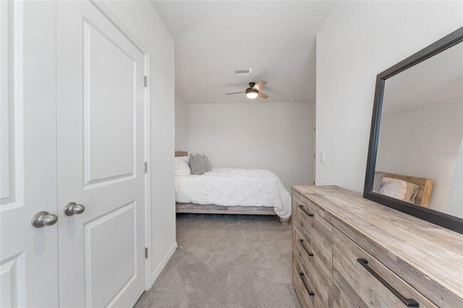 Building Photo - 33105 Major Oak Dr