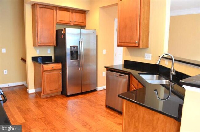 Building Photo - 13626 Venturi Ln