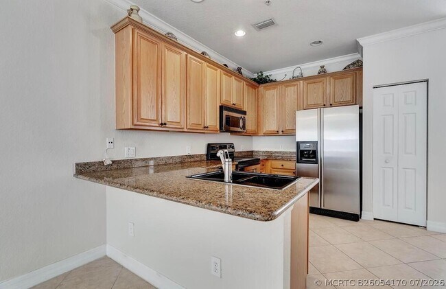 Building Photo - 133 Harbors Way