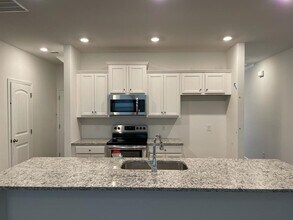 Building Photo - 337 Whitetail Cir