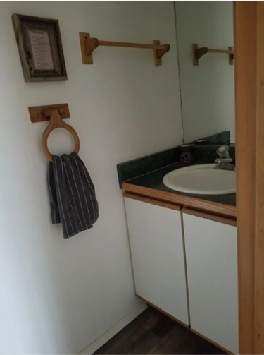 1/2 Bath main Level - 6303 Colony Cir