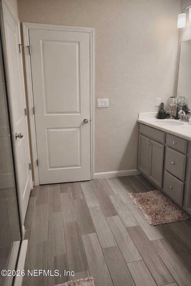 Building Photo - 2155 Sequoia Ct