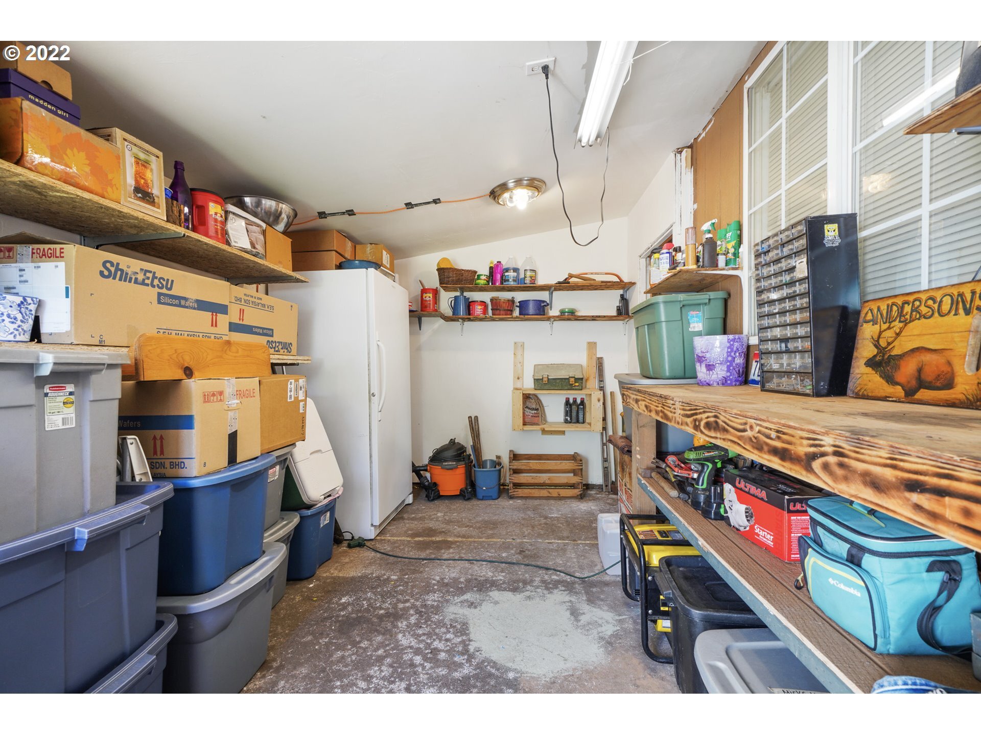 Storage area - 909 Madrona Ave