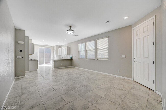 Building Photo - 4275 Tarim St