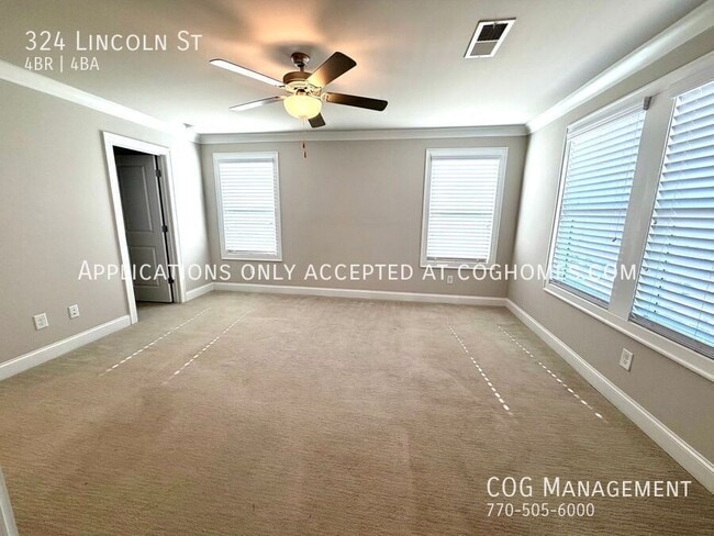 Building Photo - 324 Lincoln St