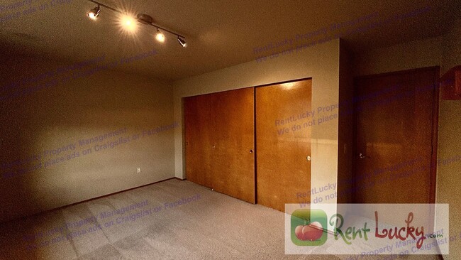 Building Photo - Browns Point View Home in Harbor Ridge | Large Yard | Beautiful View