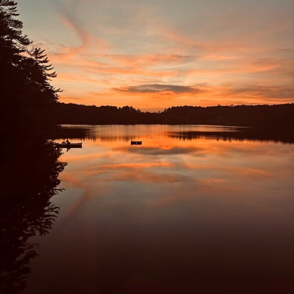 Primary Photo - 3 Pond Rd