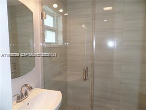 Building Photo - 6540 W 11th Ave