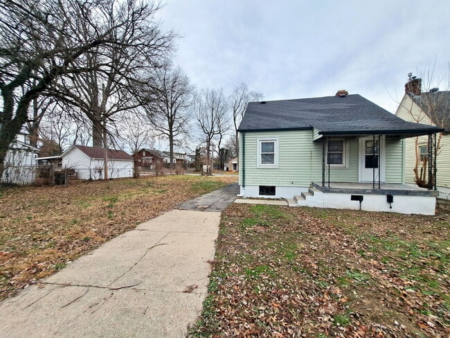 Building Photo - 1732 S 23rd St