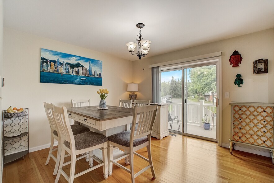 Dining Area with balcony - 16 Castle Dr