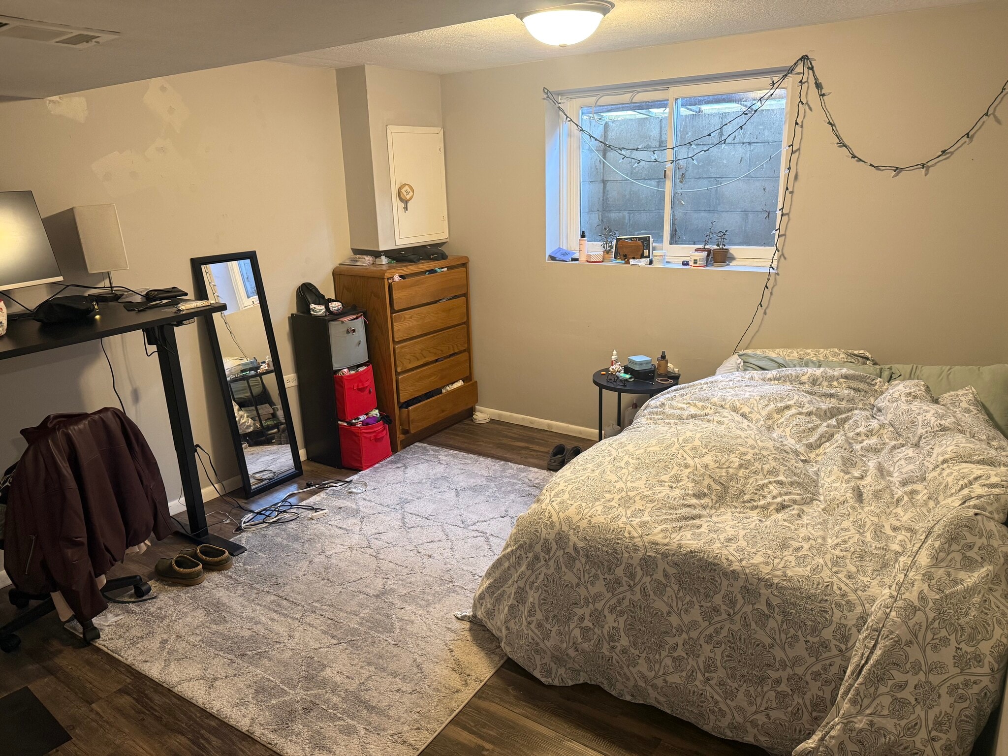 Building Photo - 2515 W 50th St