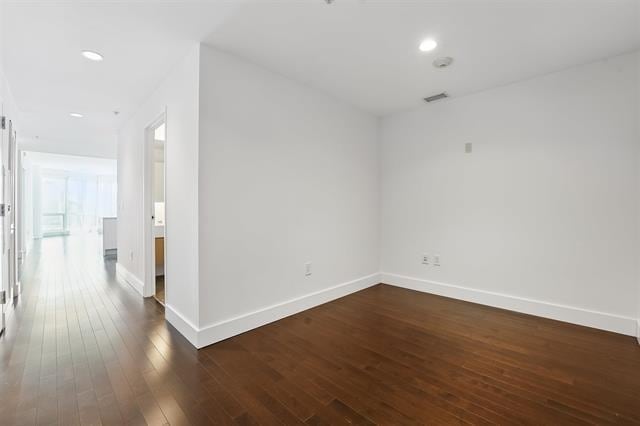 Building Photo - 77 Hudson St