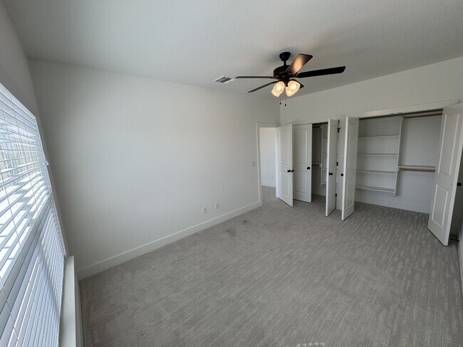 Building Photo - 4324 Cedar Creek Rd