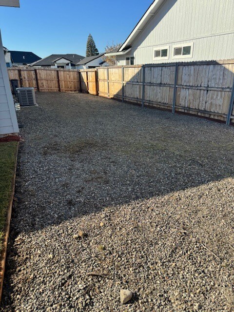 Building Photo - 1004 Brandon Way