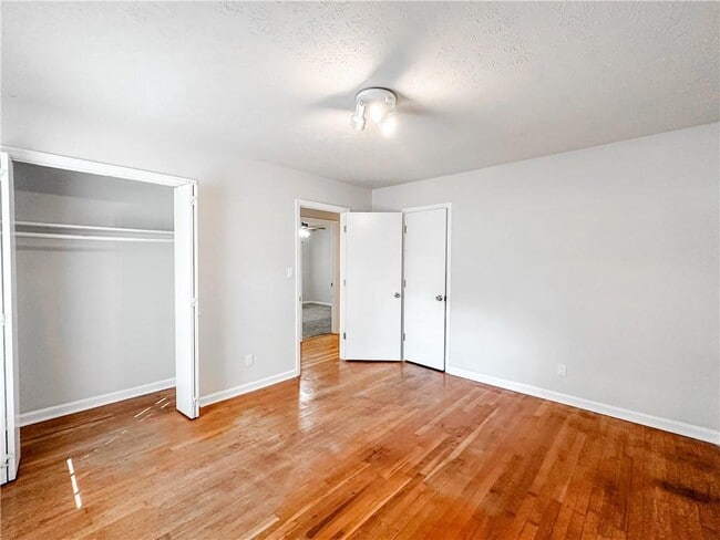 Building Photo - 4591 Woodward Rd