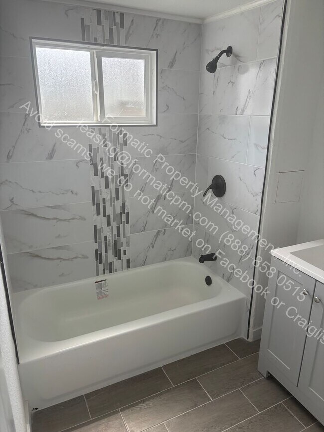 Building Photo - 120 E Century Blvd