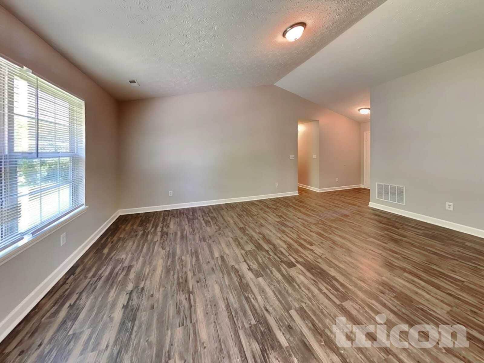 Building Photo - 12758 Sovereign Ln
