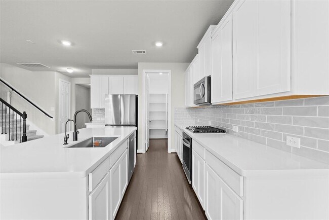 Building Photo - 24314 Salts Ml Dr