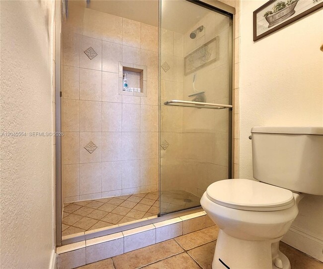 Building Photo - 2030 S Ocean Dr