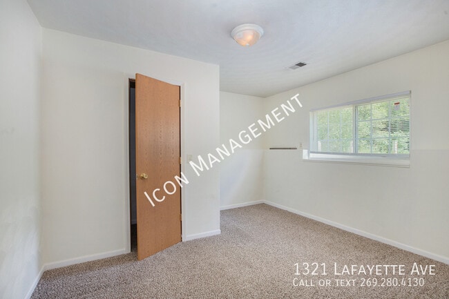 Building Photo - 1321 Lafayette Ave