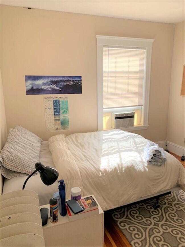 Building Photo - 448 Broadway