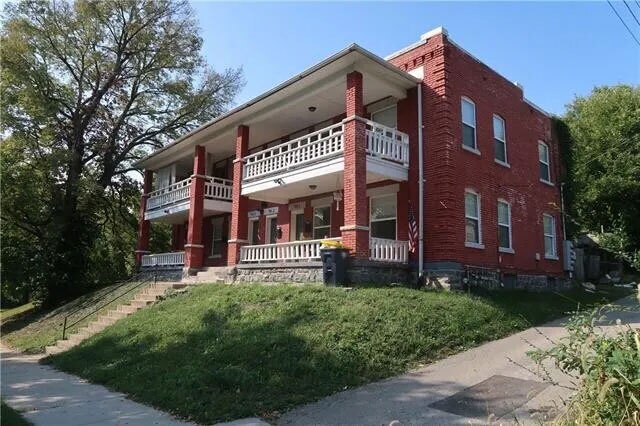 Primary Photo - 716 Gladstone Ave