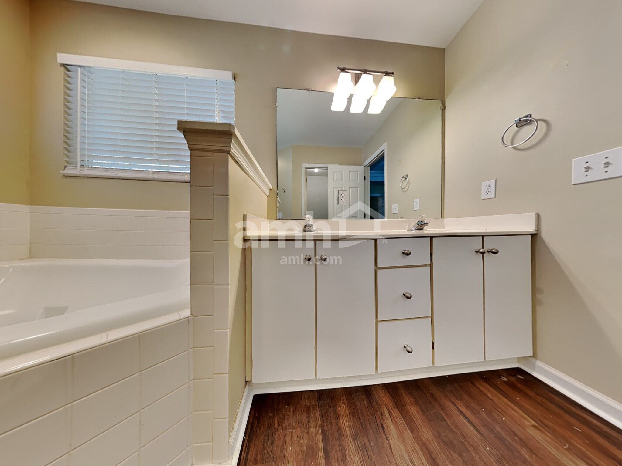 Building Photo - 1208 Winding Ridge Ct