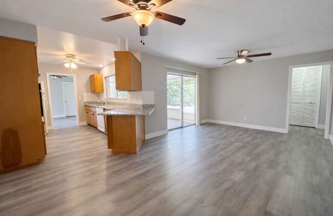 Building Photo - Newly Renovated 3 Bed / 2 Bath Single-Family Home with 2-Car Garage