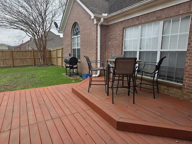 Building Photo - 8156 Old Brownsville Rd