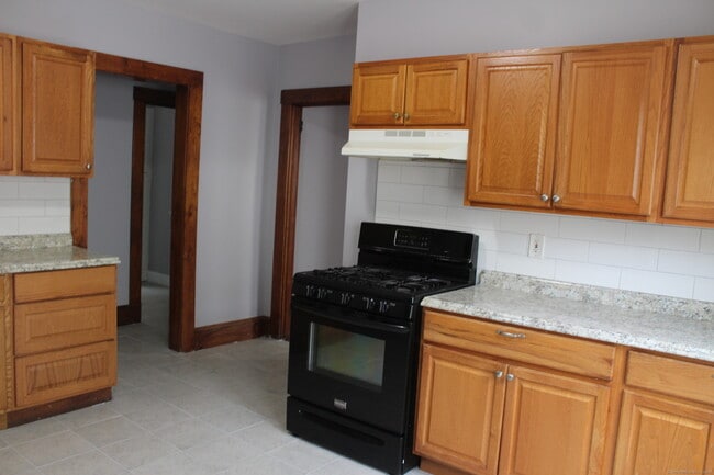 Building Photo - 45 Grandview Terrace