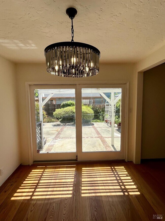 Building Photo - 323 Rheem Blvd