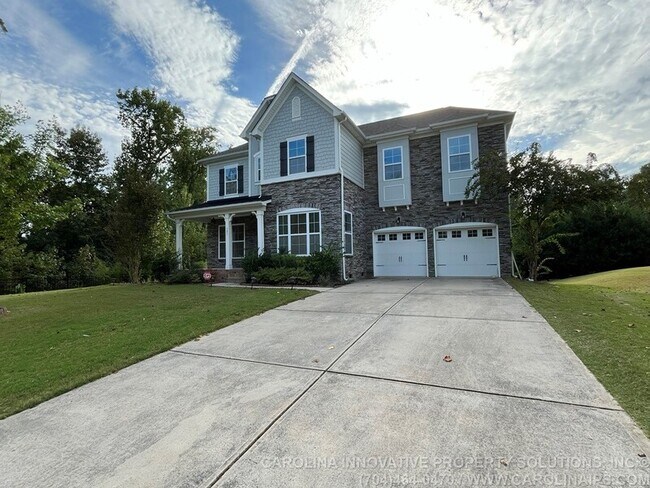 Building Photo - 385 Hawks Creek Pkwy