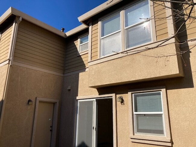 Building Photo - **Home Sweet Home**