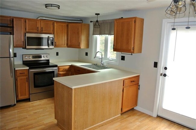 Building Photo - 34 Sanwood Dr