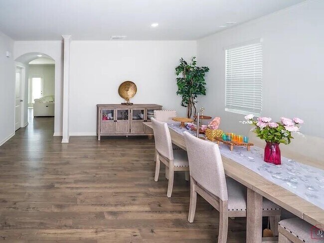 Building Photo - 4650 Bramblett Grove Pl