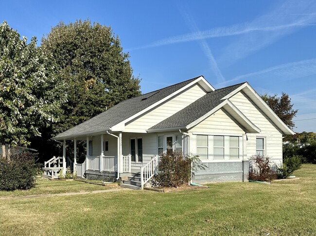 Primary Photo - 3535 Olivet Church Rd