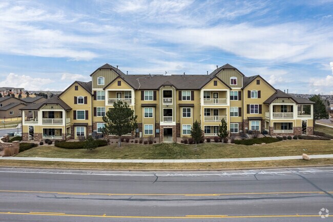 Building Photo - Palomino Ranch Condominiums