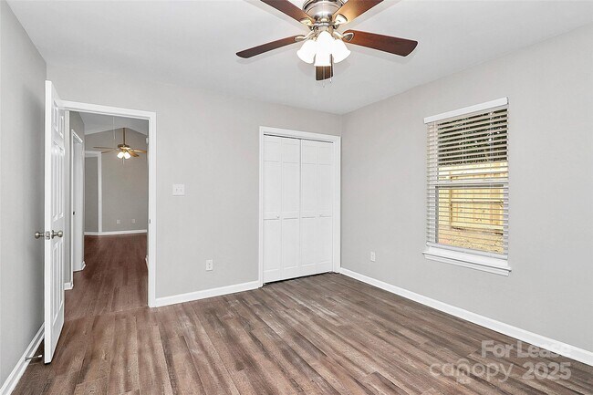 Building Photo - 1540 Nichole Ln