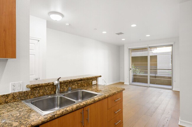 Building Photo - East Village 2 Bedroom at Union Square! 2 Parking Spaces!