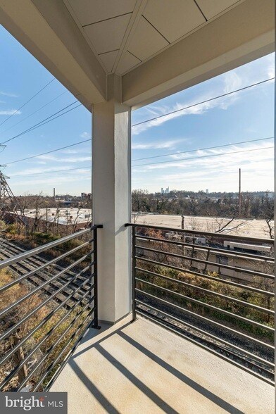 Building Photo - 3449 Scotts Ln