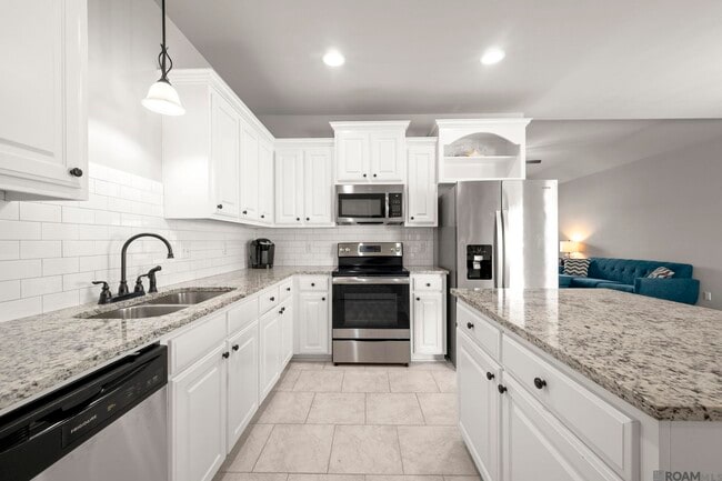 Building Photo - 7728 Amite Springs Dr