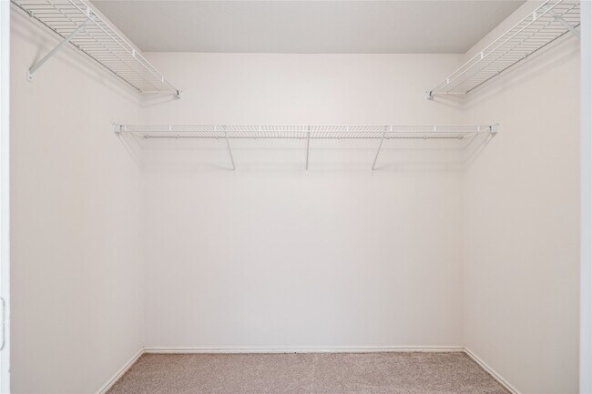 Building Photo - 2803 Kentstead Ln