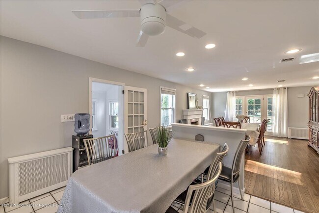 Building Photo - 24 Mt Dr