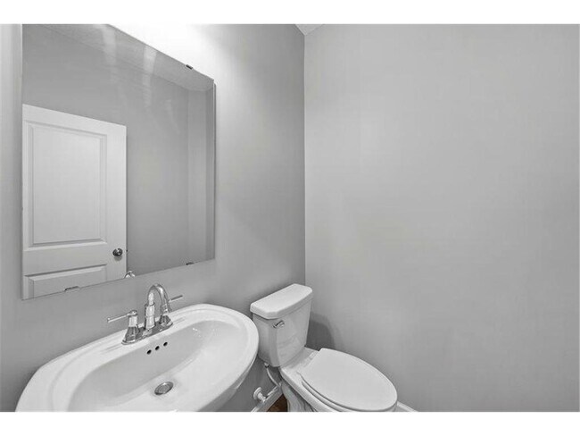 Building Photo - 10269 Goodview Cir