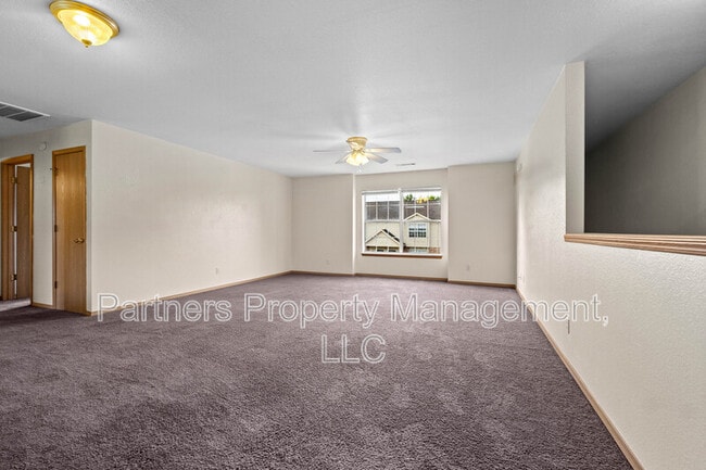 Building Photo - 858 S Curtis Ave