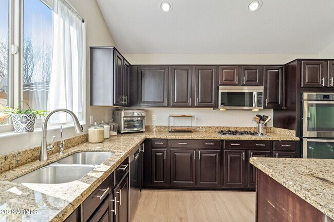 Building Photo - 6943 W Tether Trail