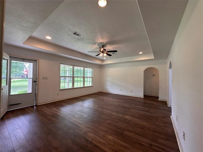 Building Photo - 6143 FM 3081