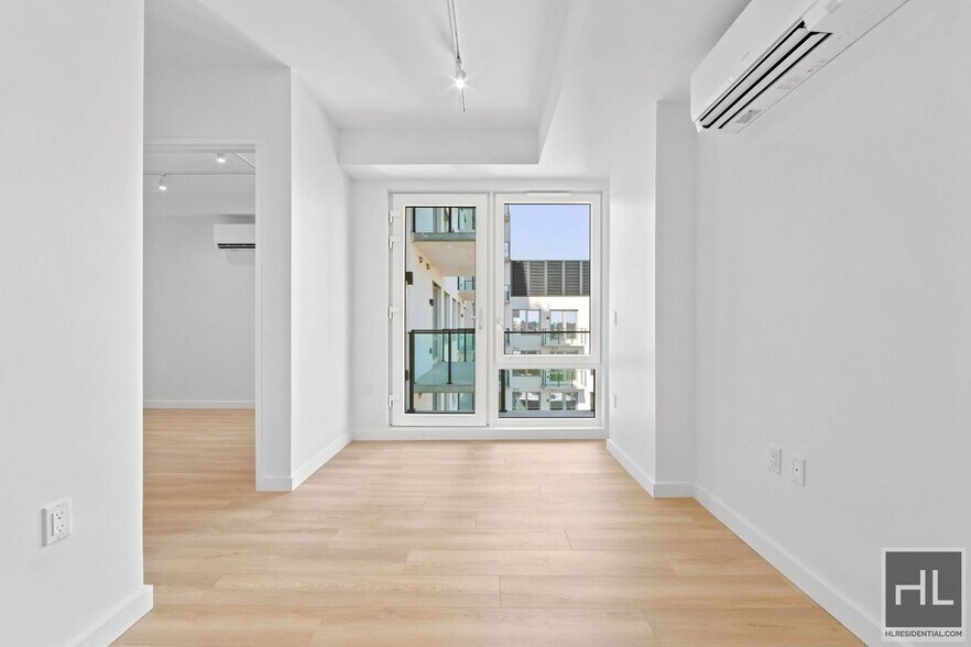 Building Photo - 74 St Marks Pl